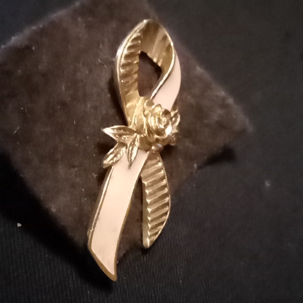 Pin